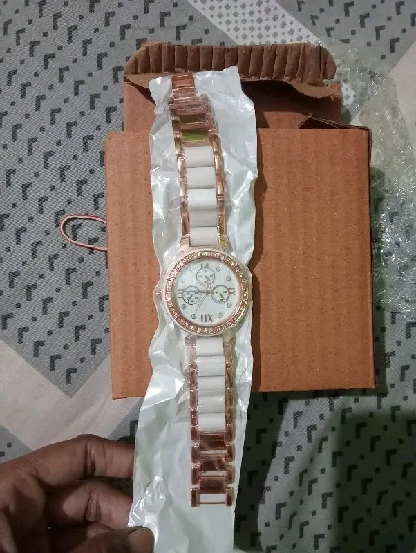 Analog Tatan with White mina round dial watch for womens or girls