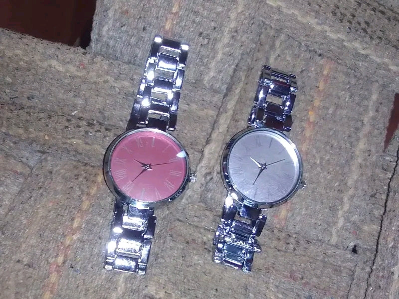 Endeavour Classic Pack of 2 Analog watch for Women's