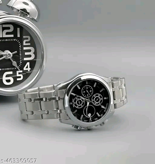 Daniel Radcliffe men watch,