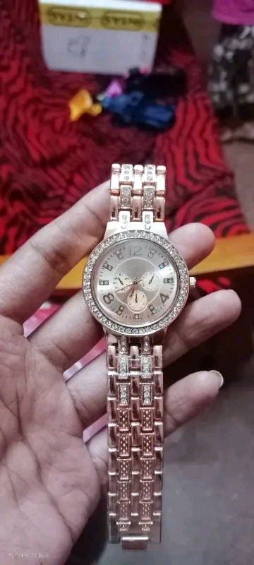 Rose Gold New Arrival Analog Bracelet Stylish Fancy Analog Watch For Girls