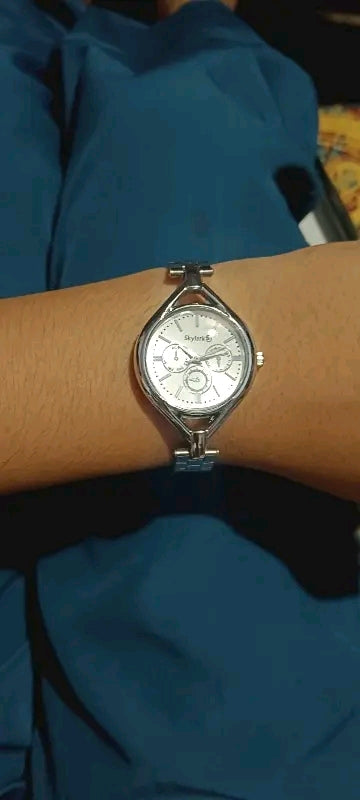 Silver Chain and Silver Dial DB Small Analog Women's & Girl's Watch