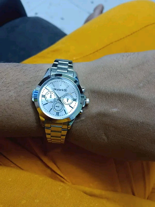 Skylark Classy Silver Chain and Silver coronagraph Dial